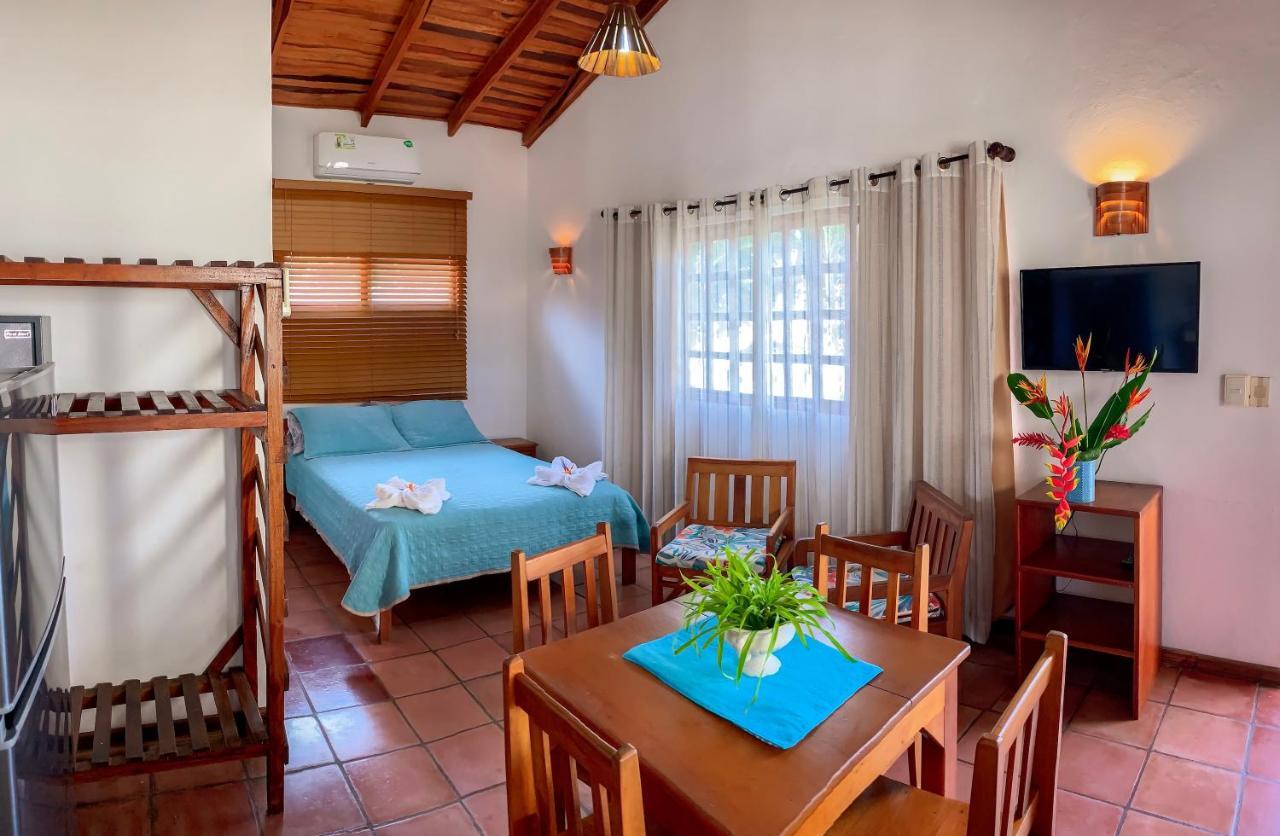 Ola Bonita Beachfront Apart Hotel Playa Hermosa  Eksteriør bilde